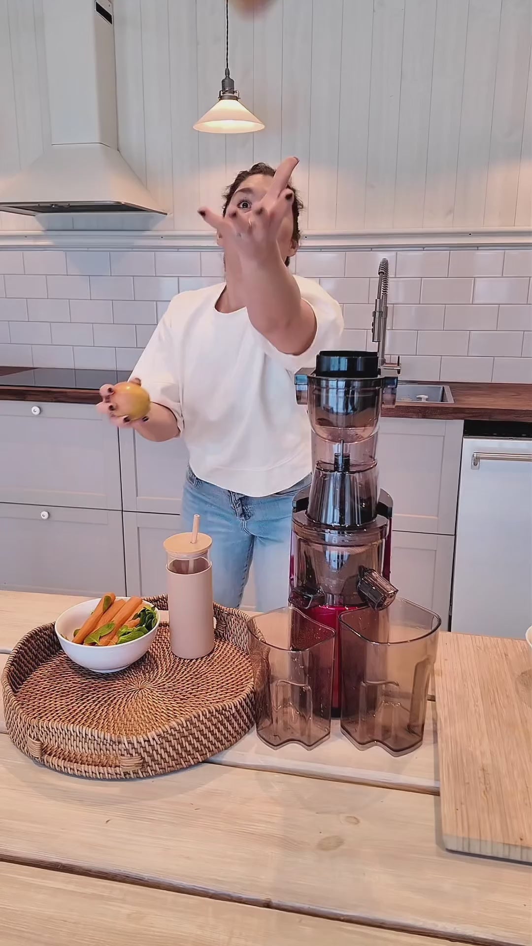 Ladda video: Smarton Slow juicer
